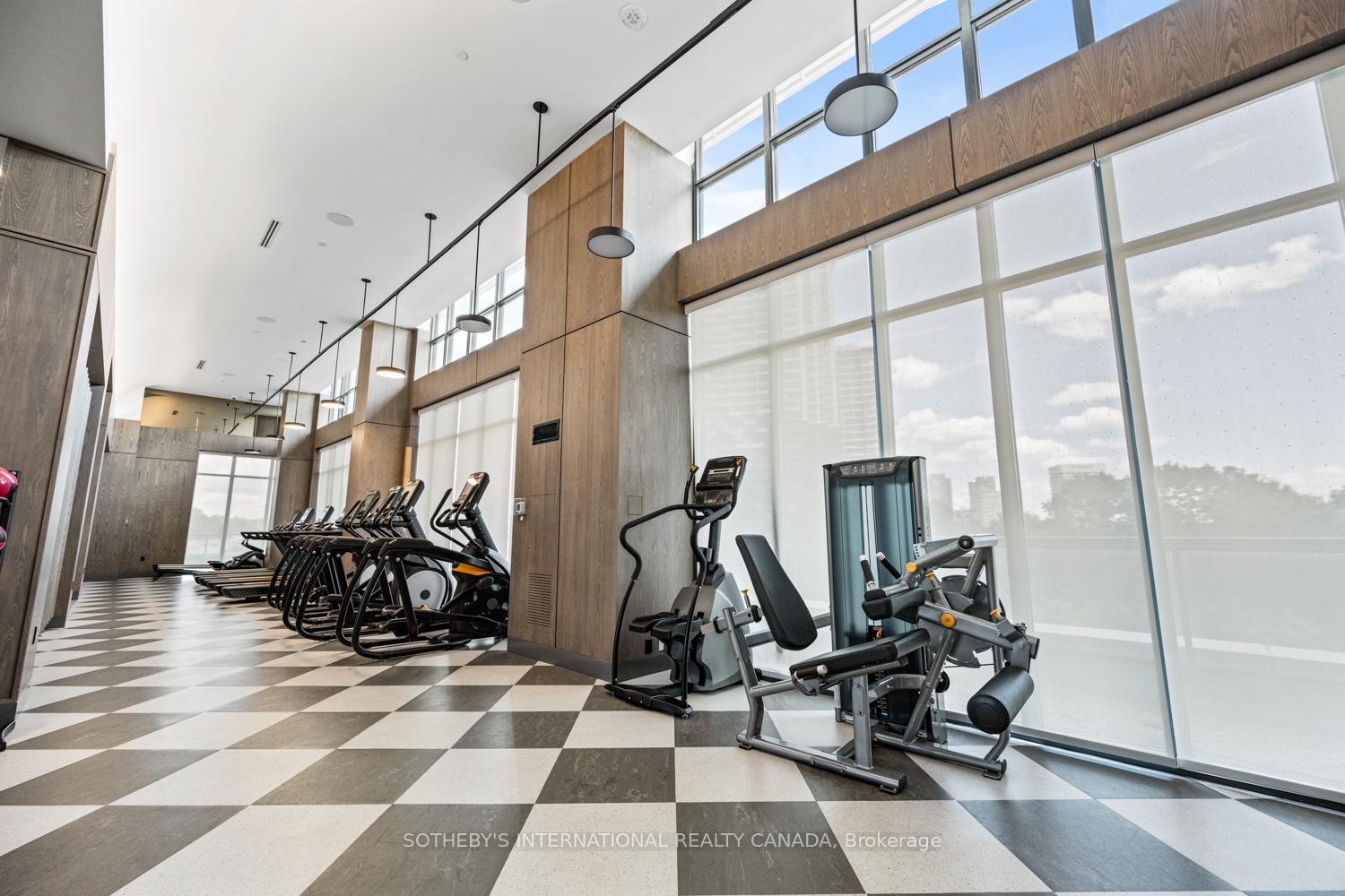 30 Inn on the Park Drive Unit: 1109