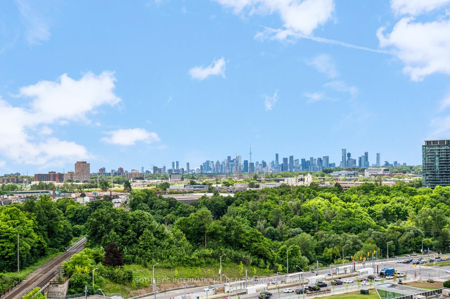 30 Inn on the Park Drive Unit: 1109