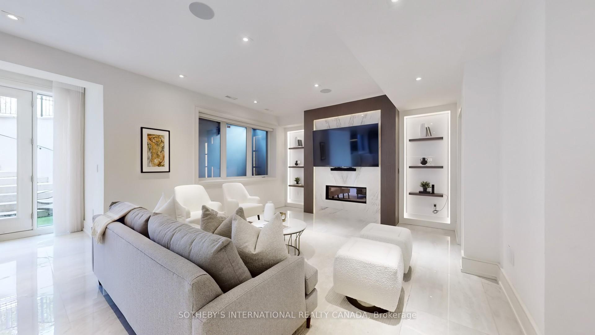 77 Bannatyne Drive