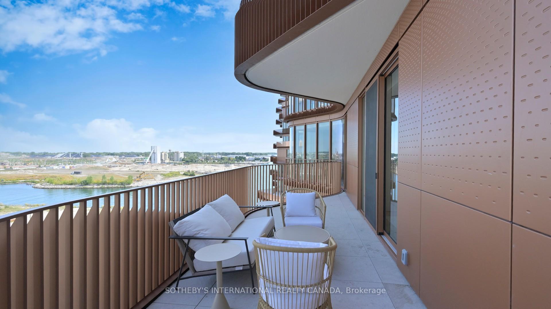 155 Merchants' Wharf N/A 903