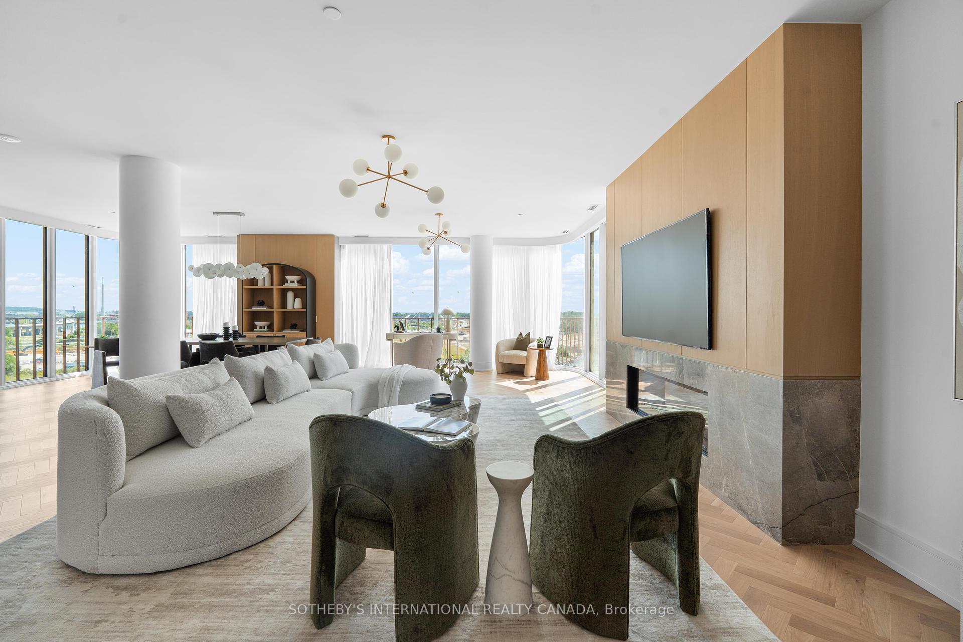 155 Merchants' Wharf N/A 903