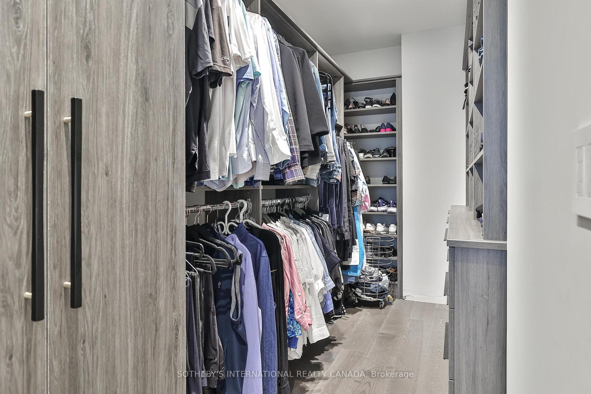 342 Spadina Road 405