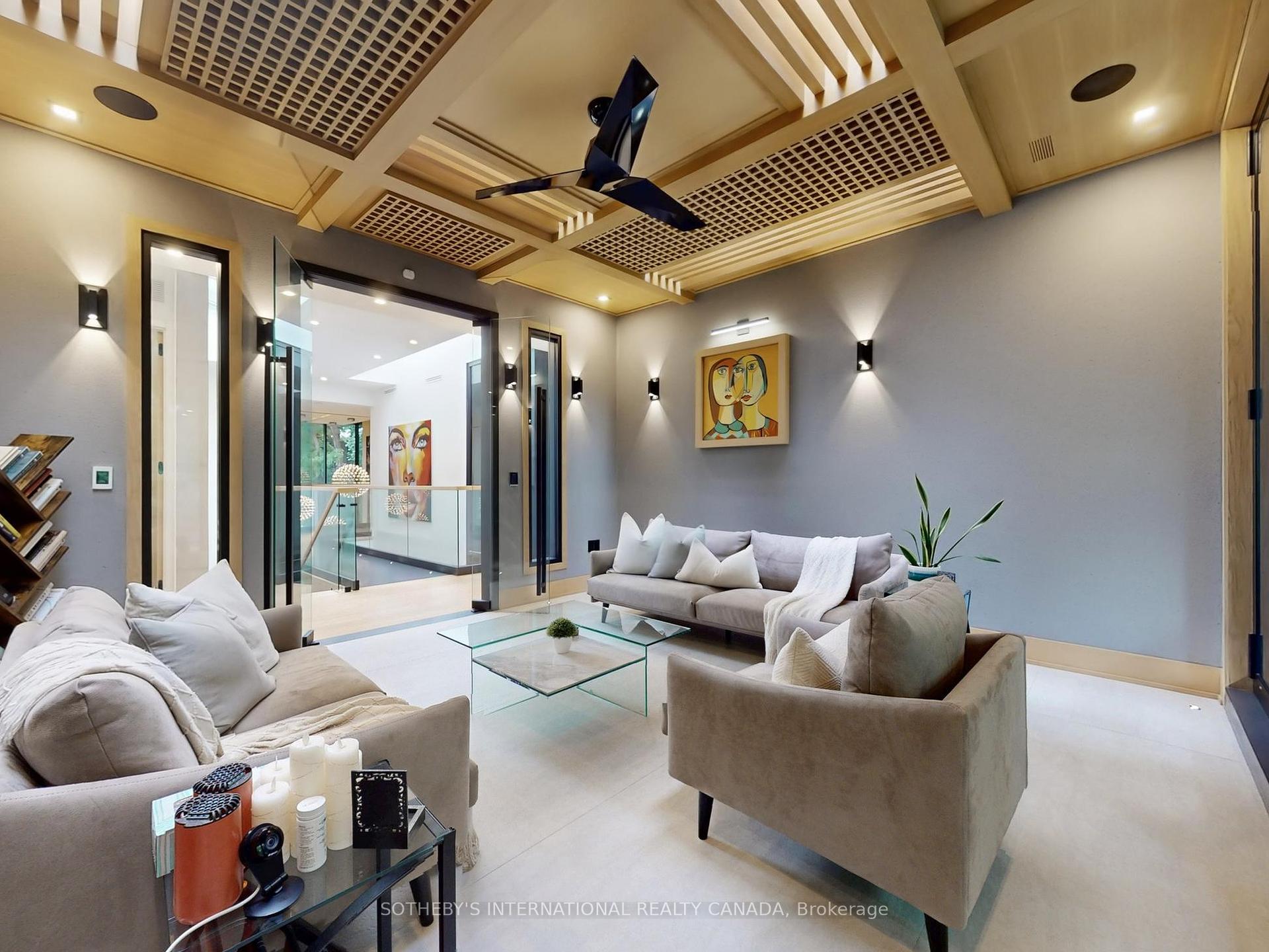 12 Winton Road