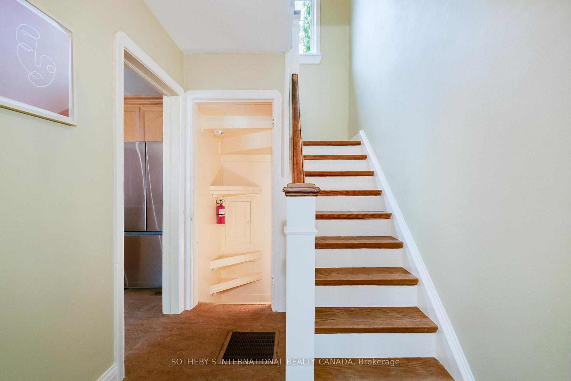 239 Empress Avenue