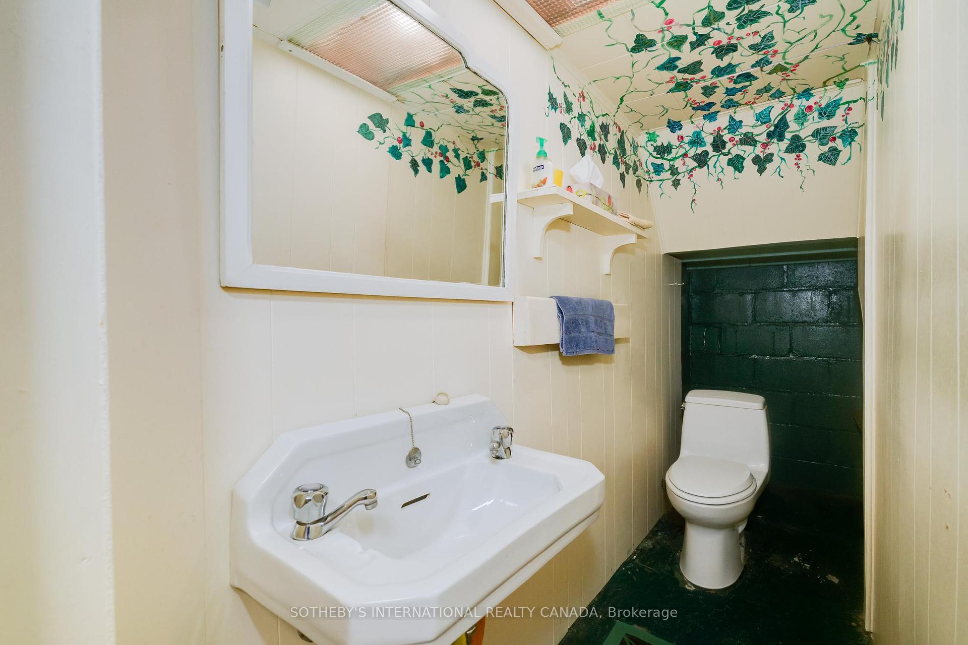 239 Empress Avenue