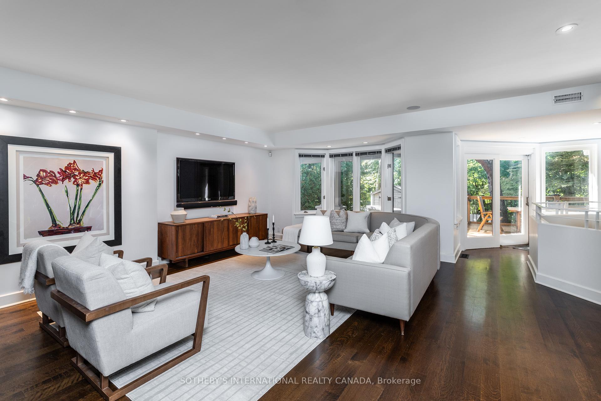 74 Inglewood Drive