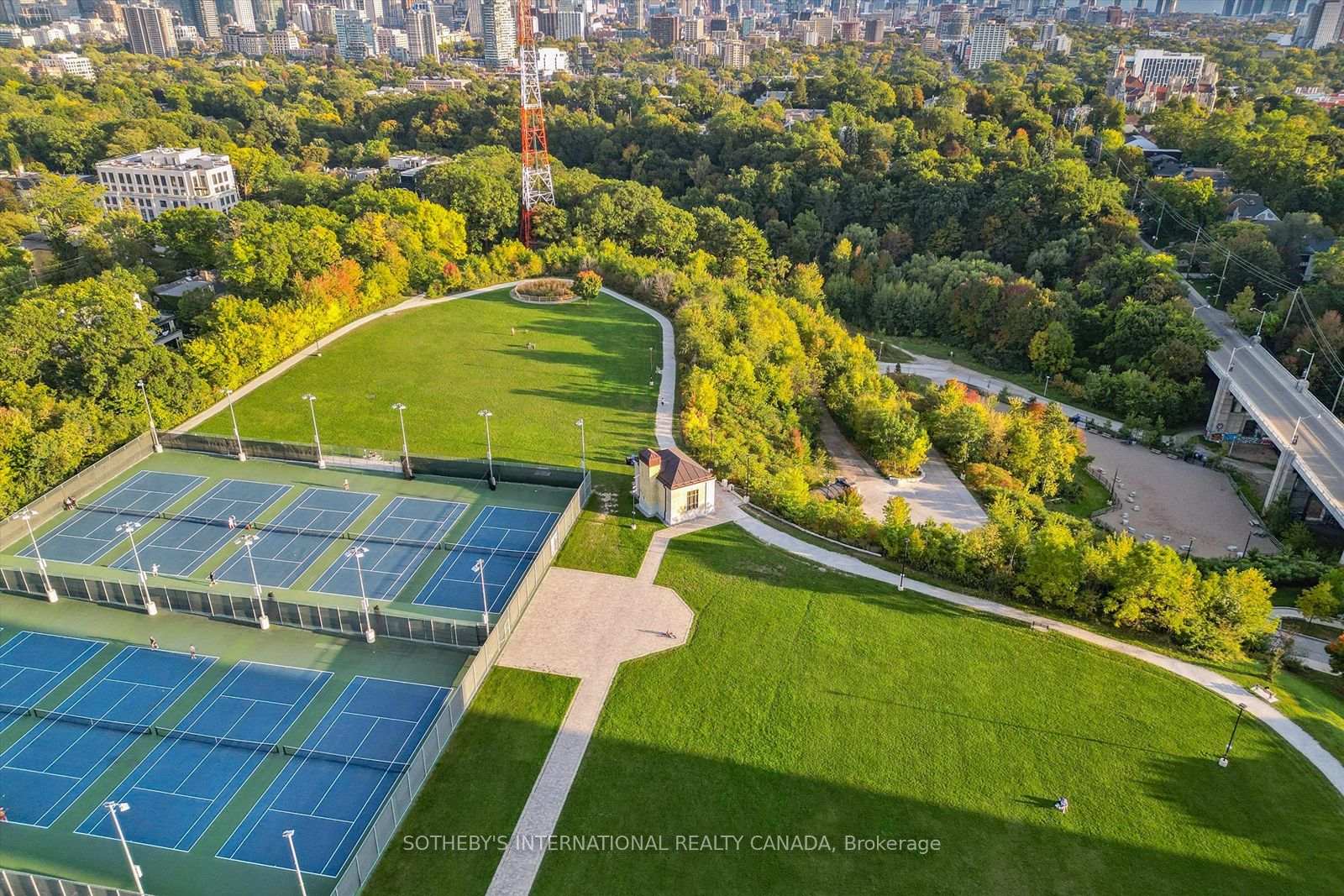 260 Russel Hill Road 4