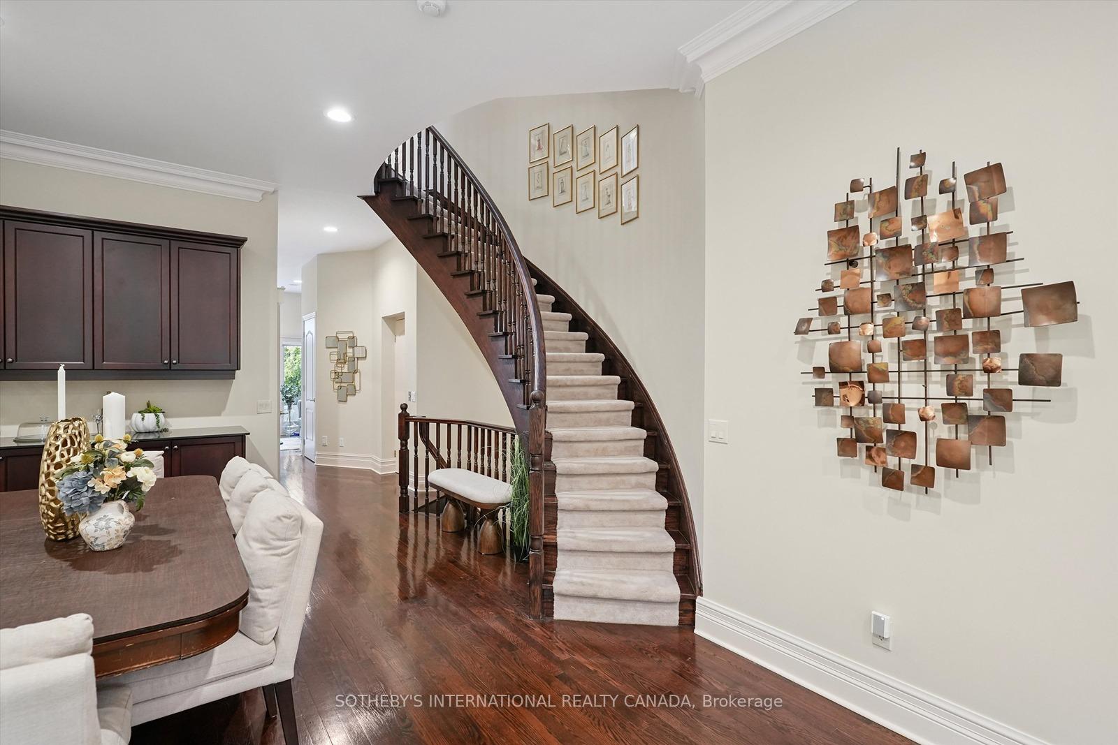 260 Russel Hill Road 4