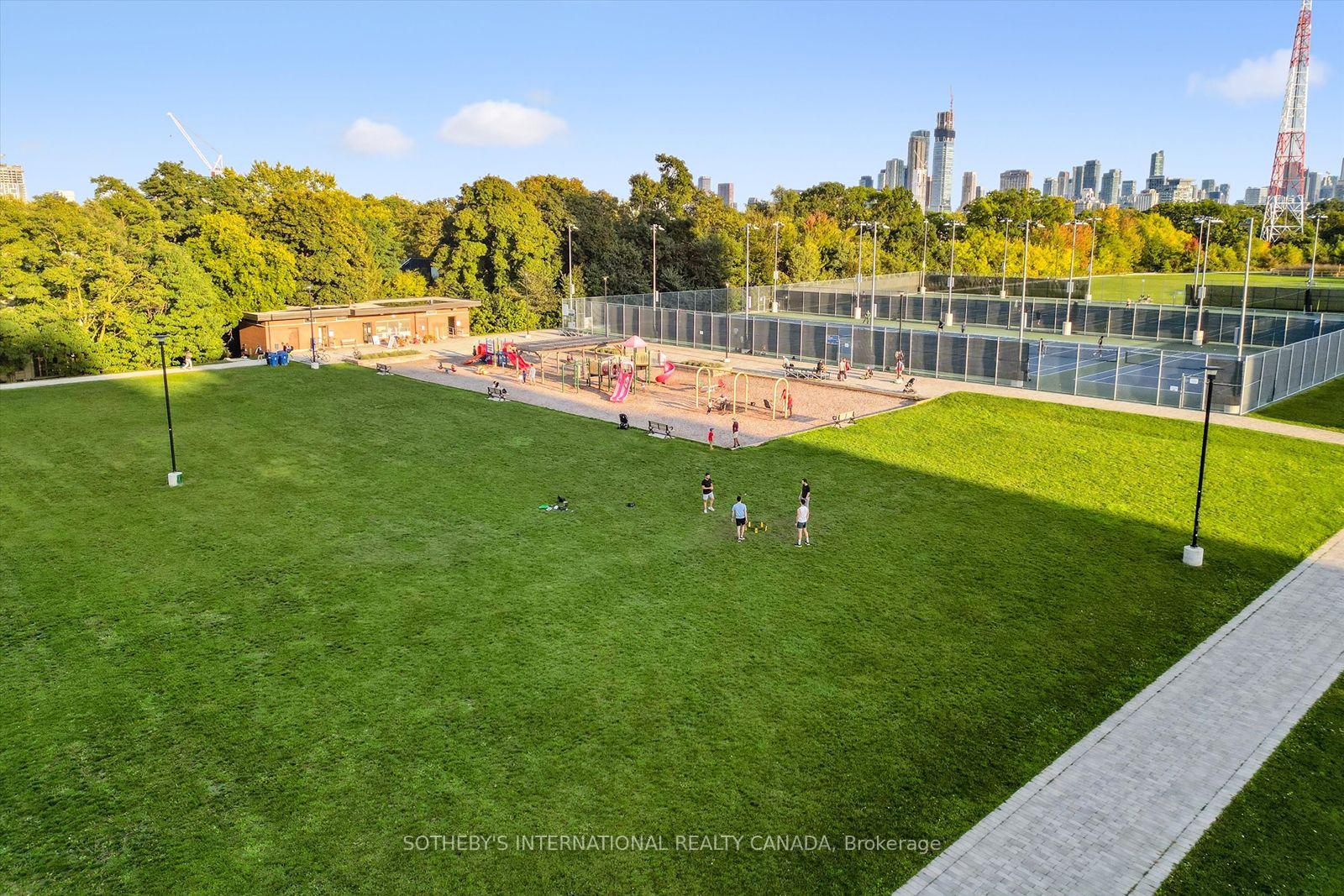 260 Russel Hill Road 4