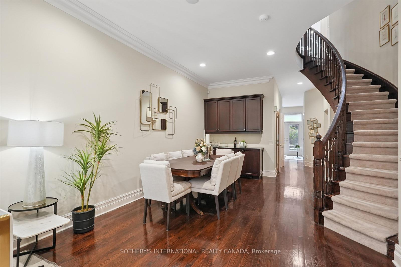 260 Russel Hill Road 4