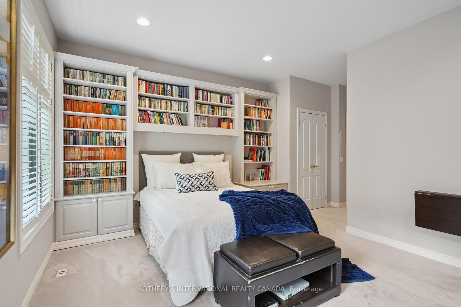 260 Russel Hill Road 4