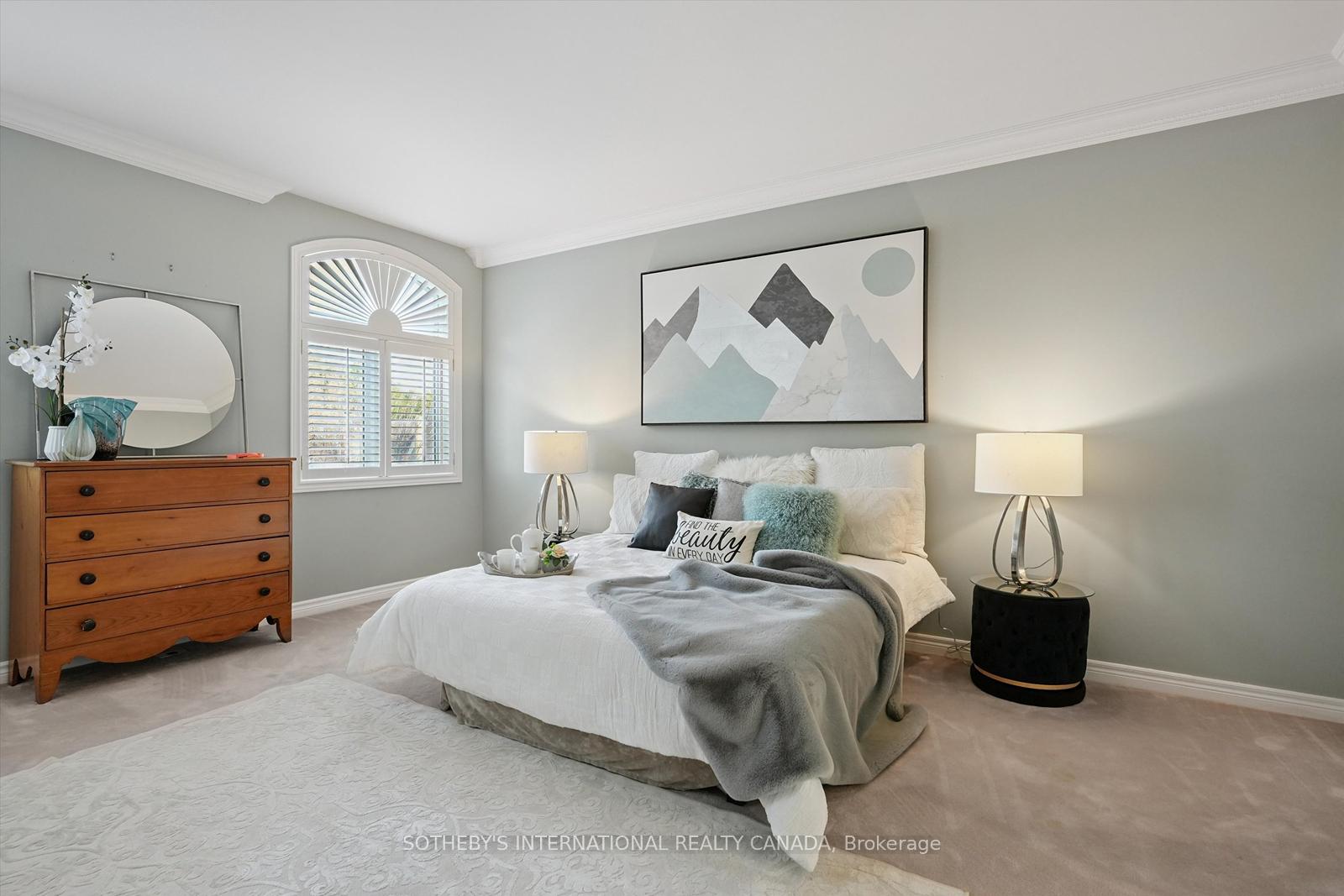 260 Russel Hill Road 4