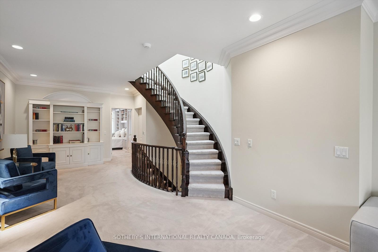 260 Russel Hill Road 4