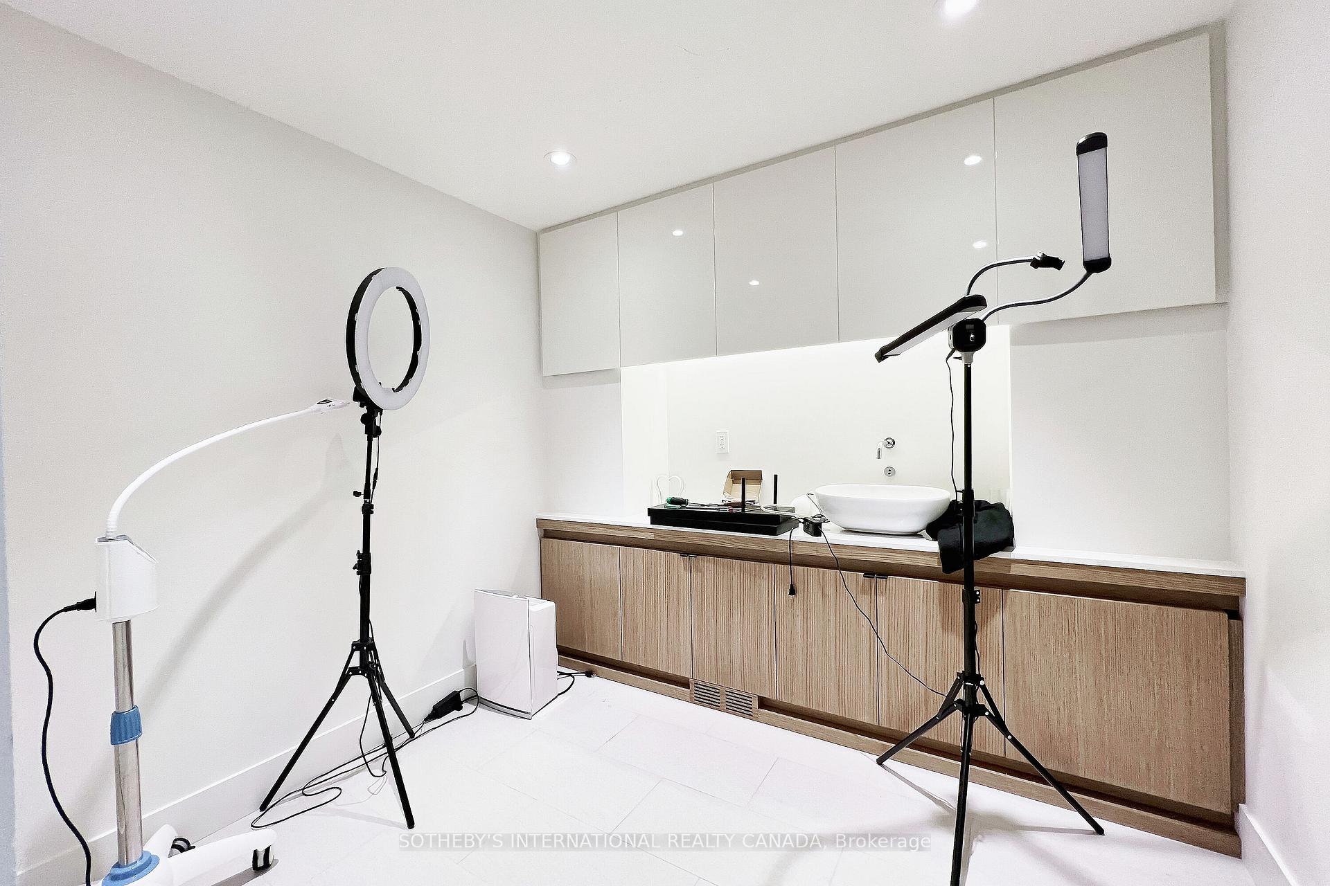 79 Berkeley Street, Toronto C08