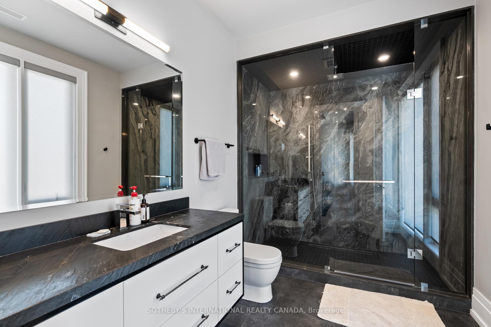 71 Yorkview Drive, Toronto C07