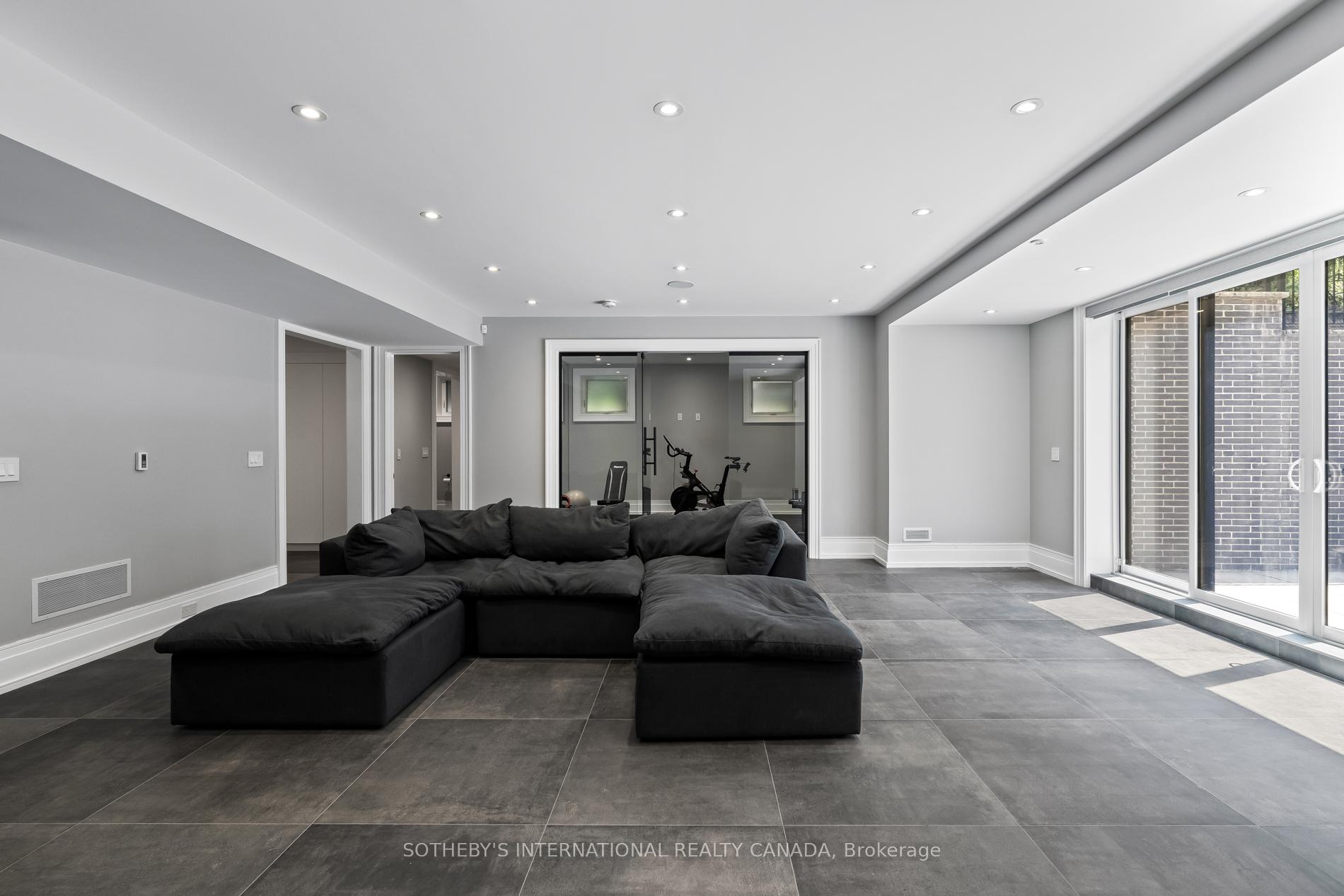 71 Yorkview Drive, Toronto C07