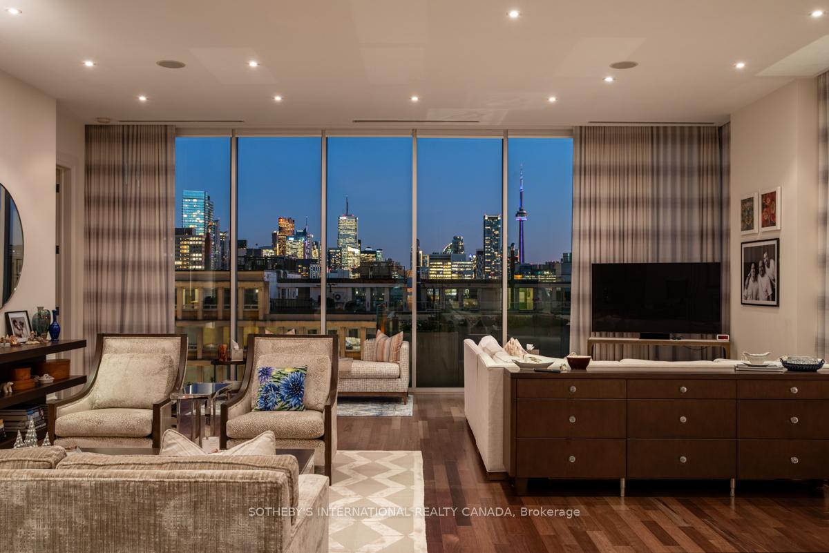 155 Cumberland Street 1201, Toronto C02 Unit: 1201