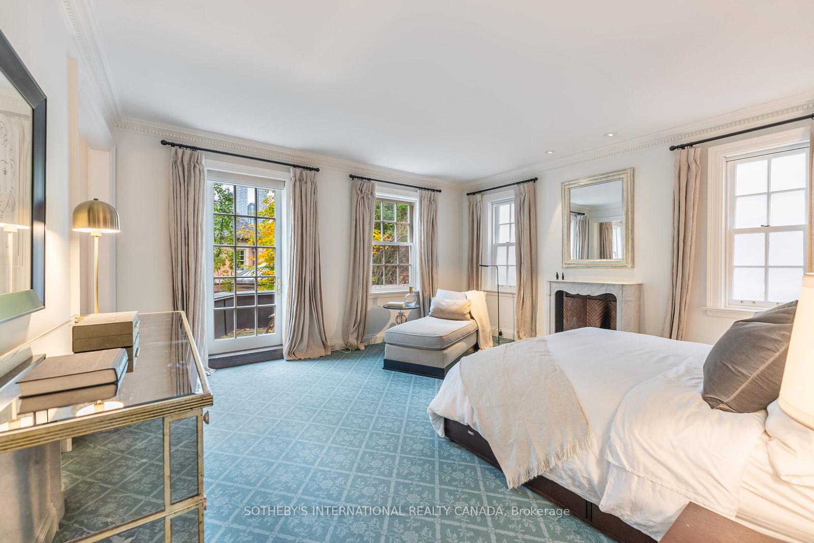 52 Rosedale Road, Toronto C09