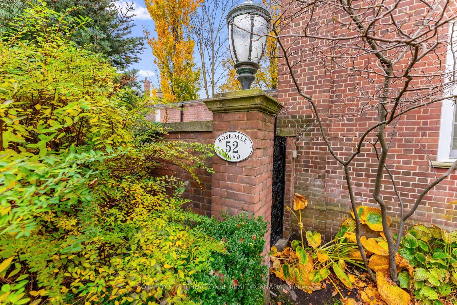 52 Rosedale Road, Toronto C09