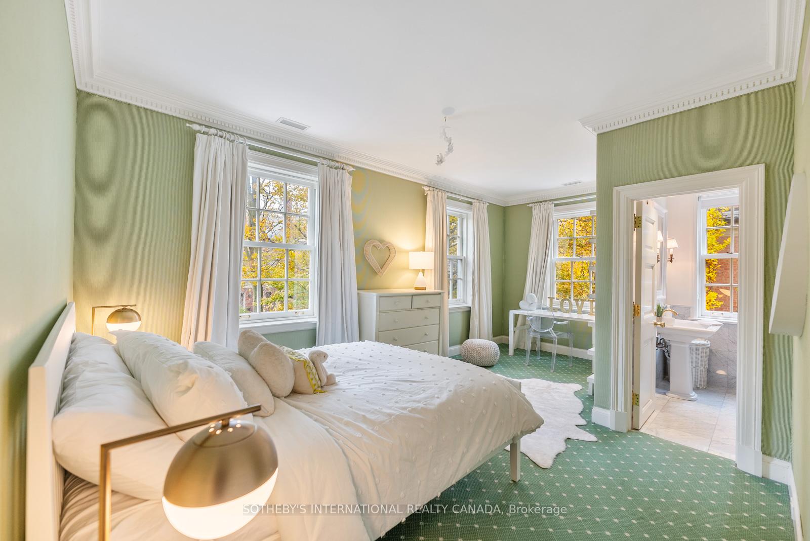 52 Rosedale Road, Toronto C09