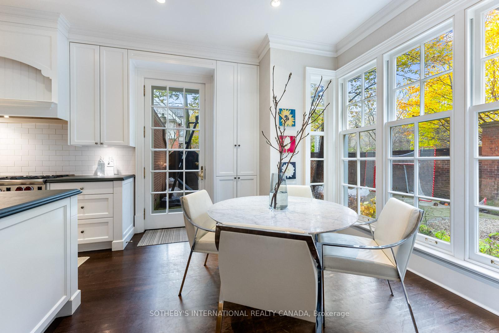 52 Rosedale Road, Toronto C09