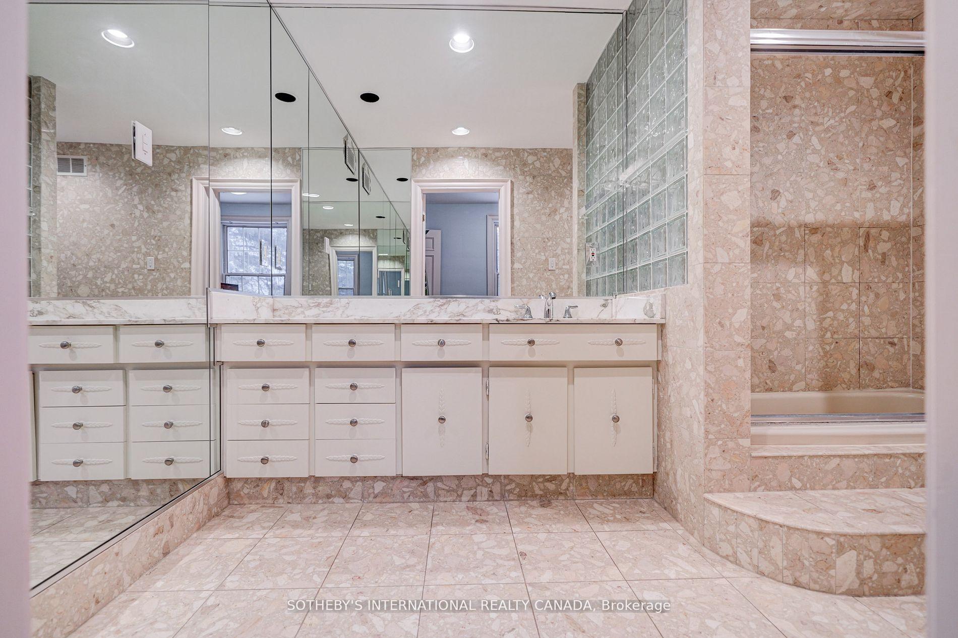 27 Junewood Crescent