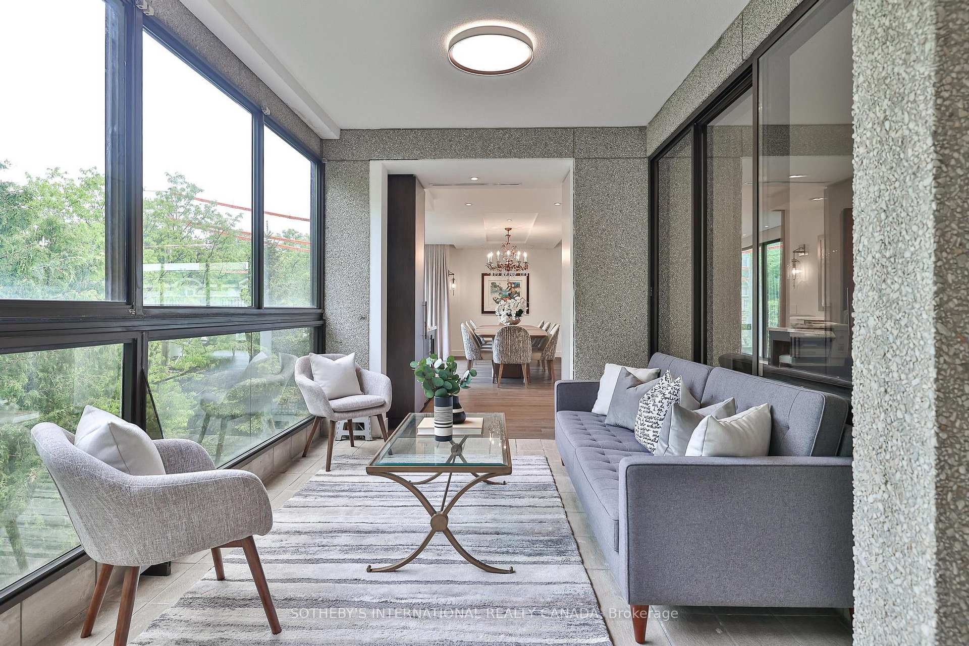 342 Spadina Road 405