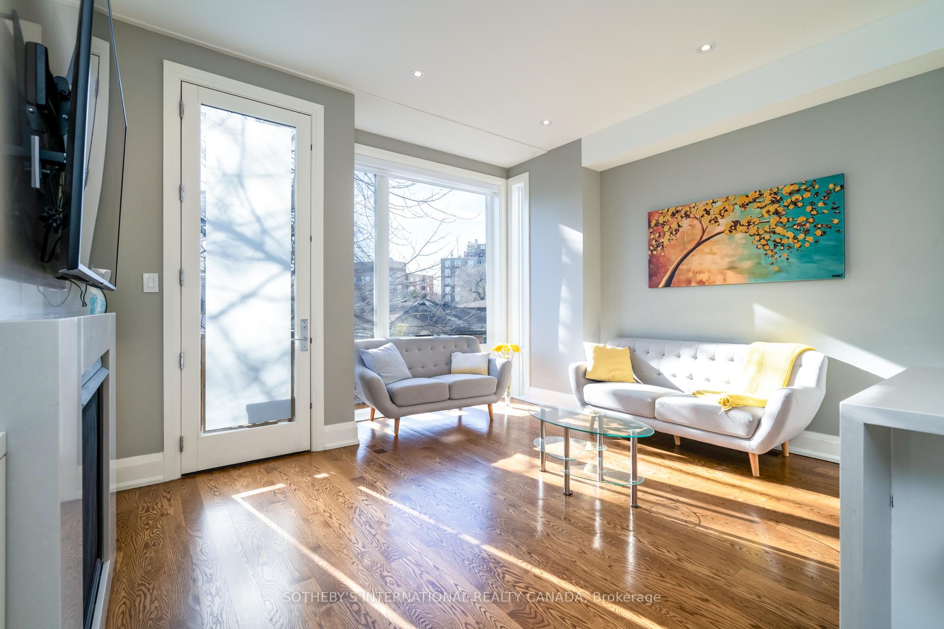 209B Glengarry Avenue