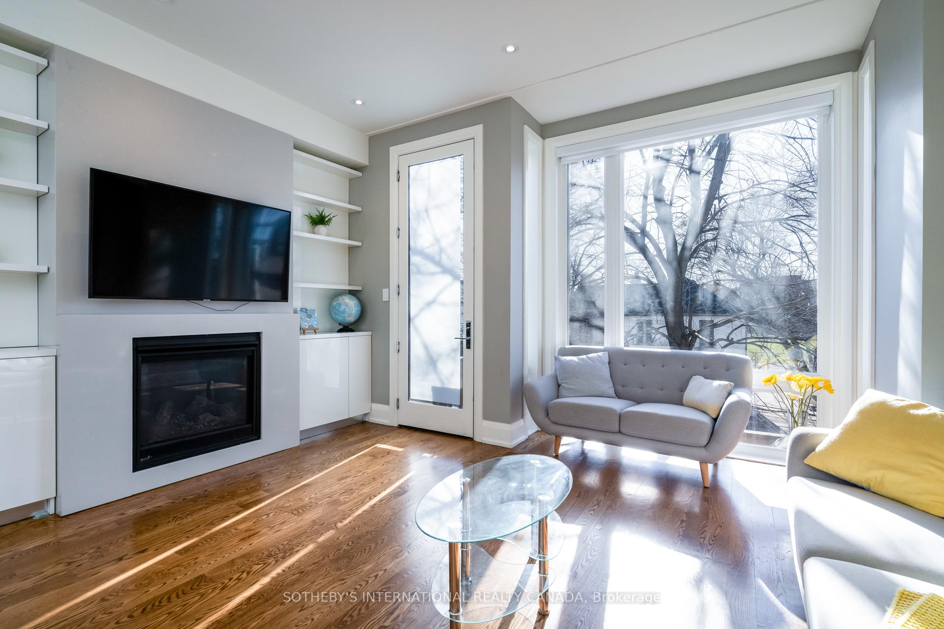 209B Glengarry Avenue