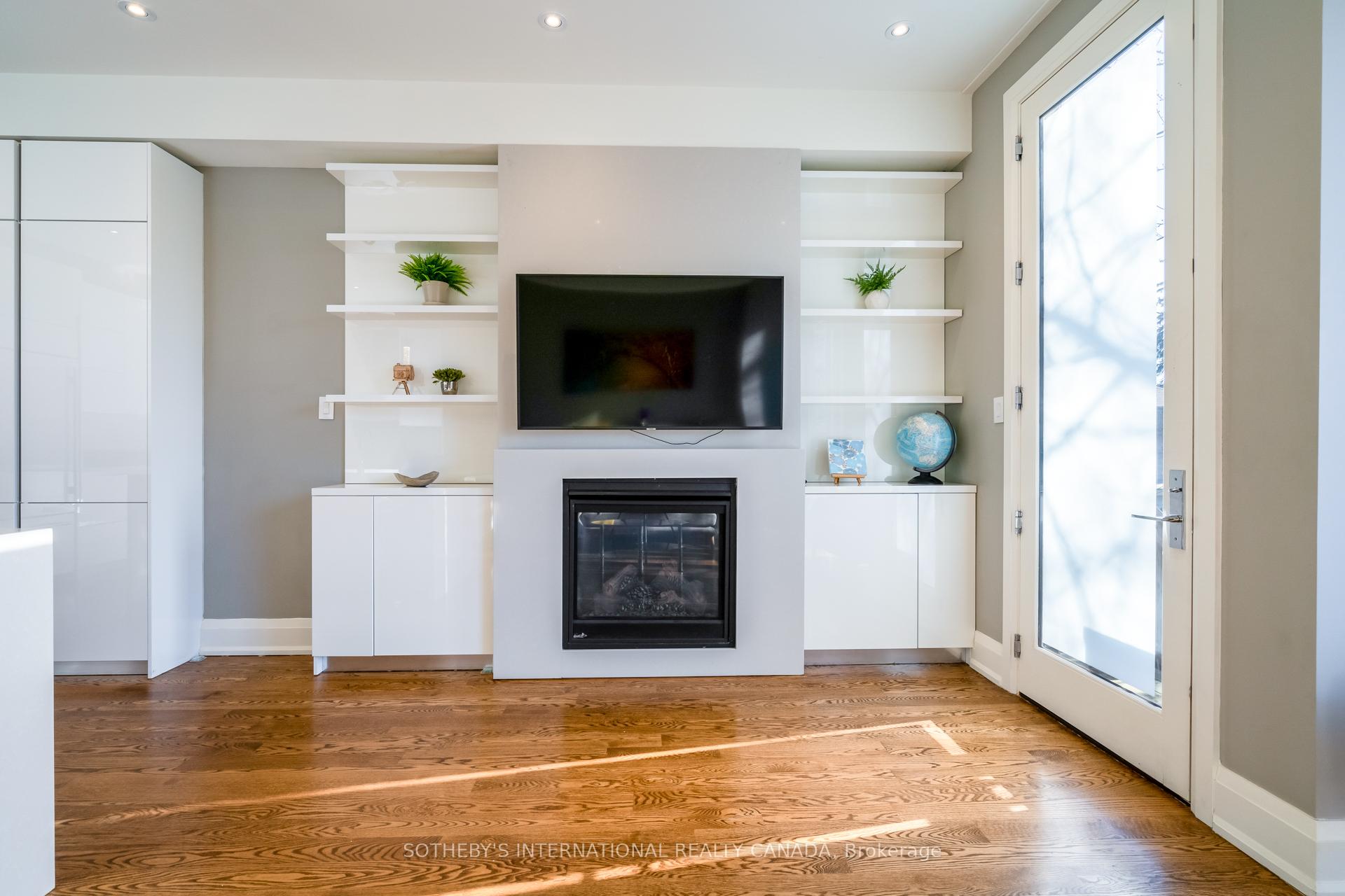 209B Glengarry Avenue