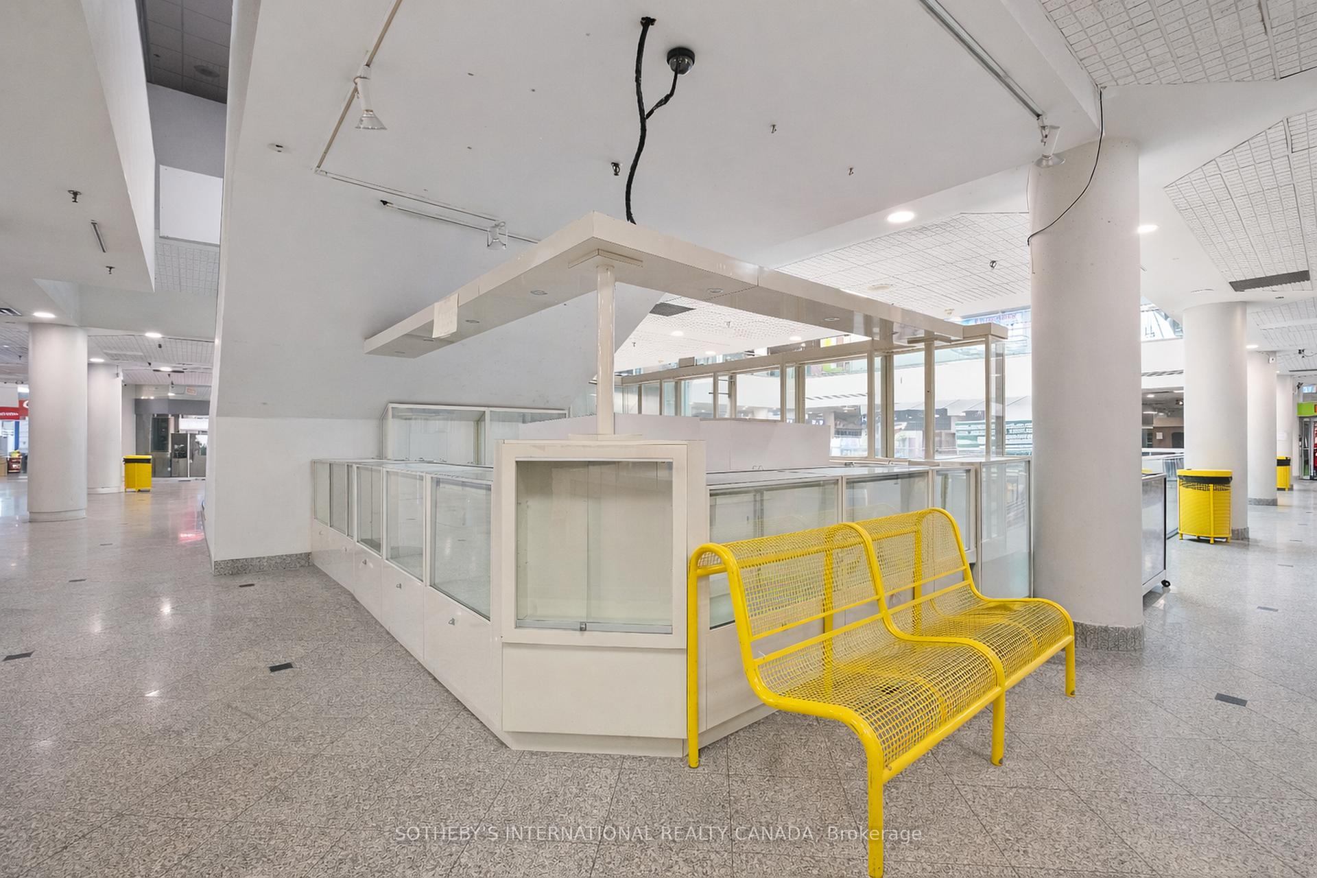 222 Spadina Avenue 237