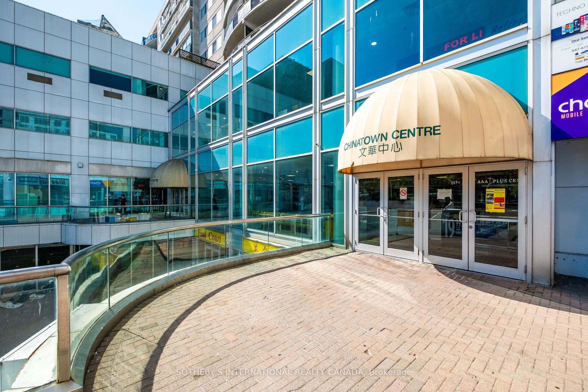 222 Spadina Avenue 237