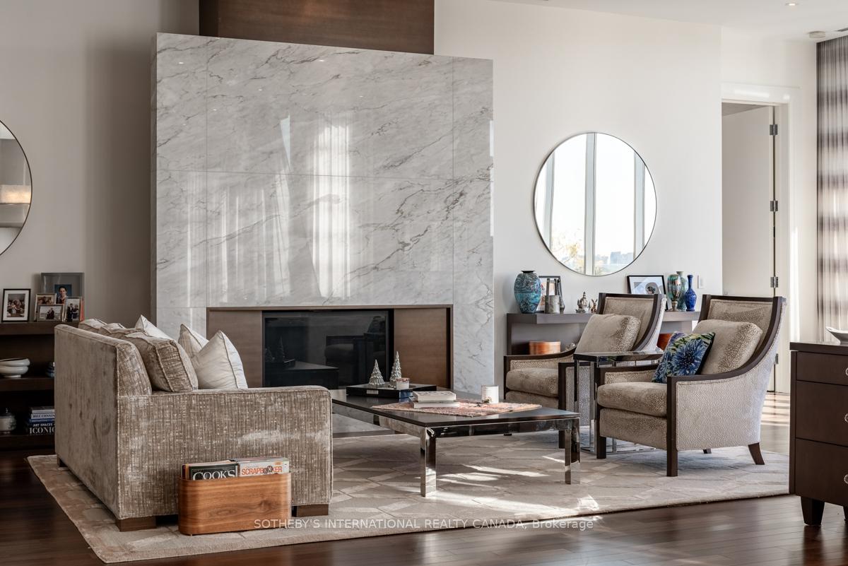 155 Cumberland Street 1201