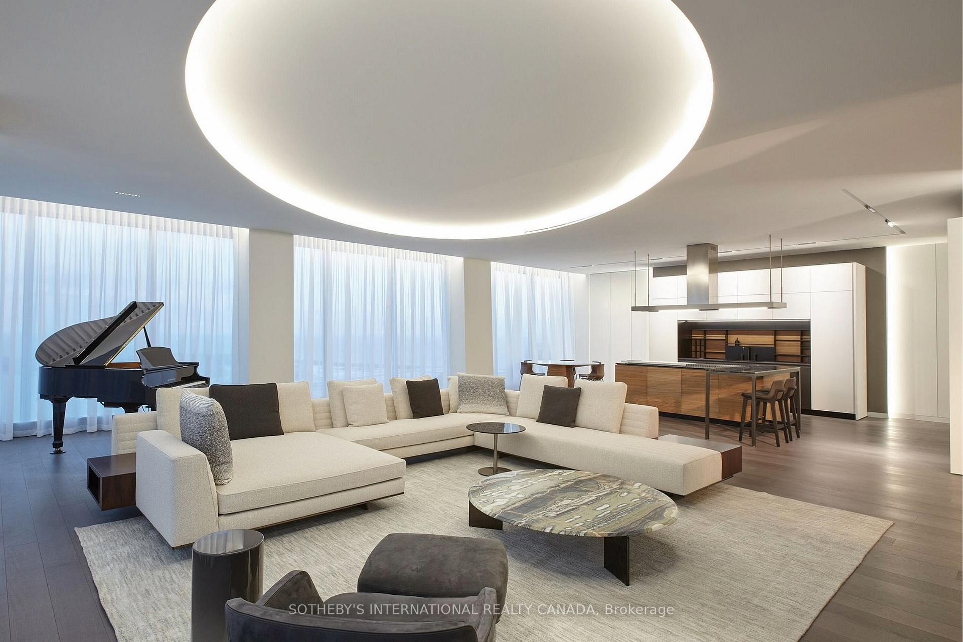 183 Wellington Street W 4602/03