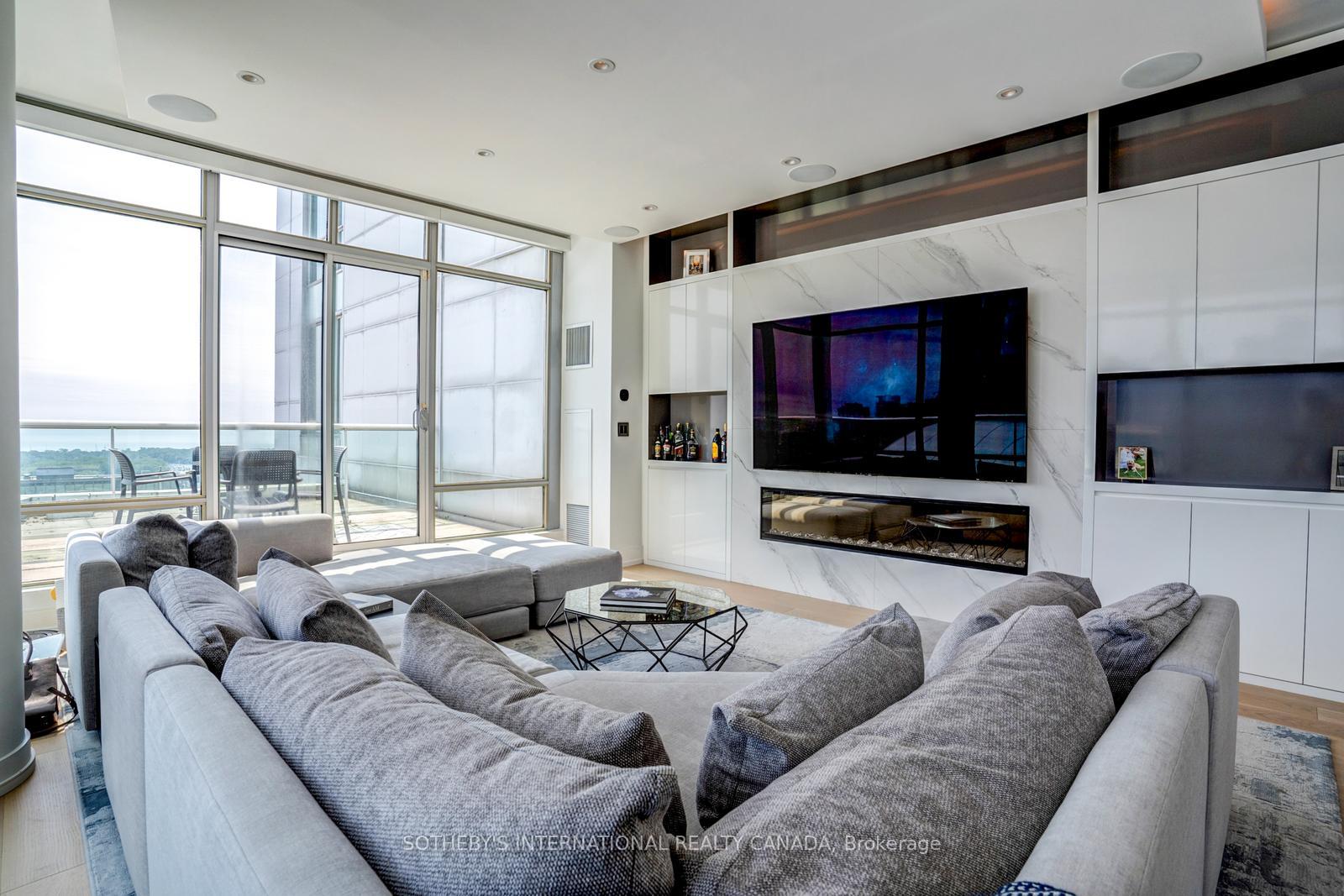 81 Navy Wharf Court 3801