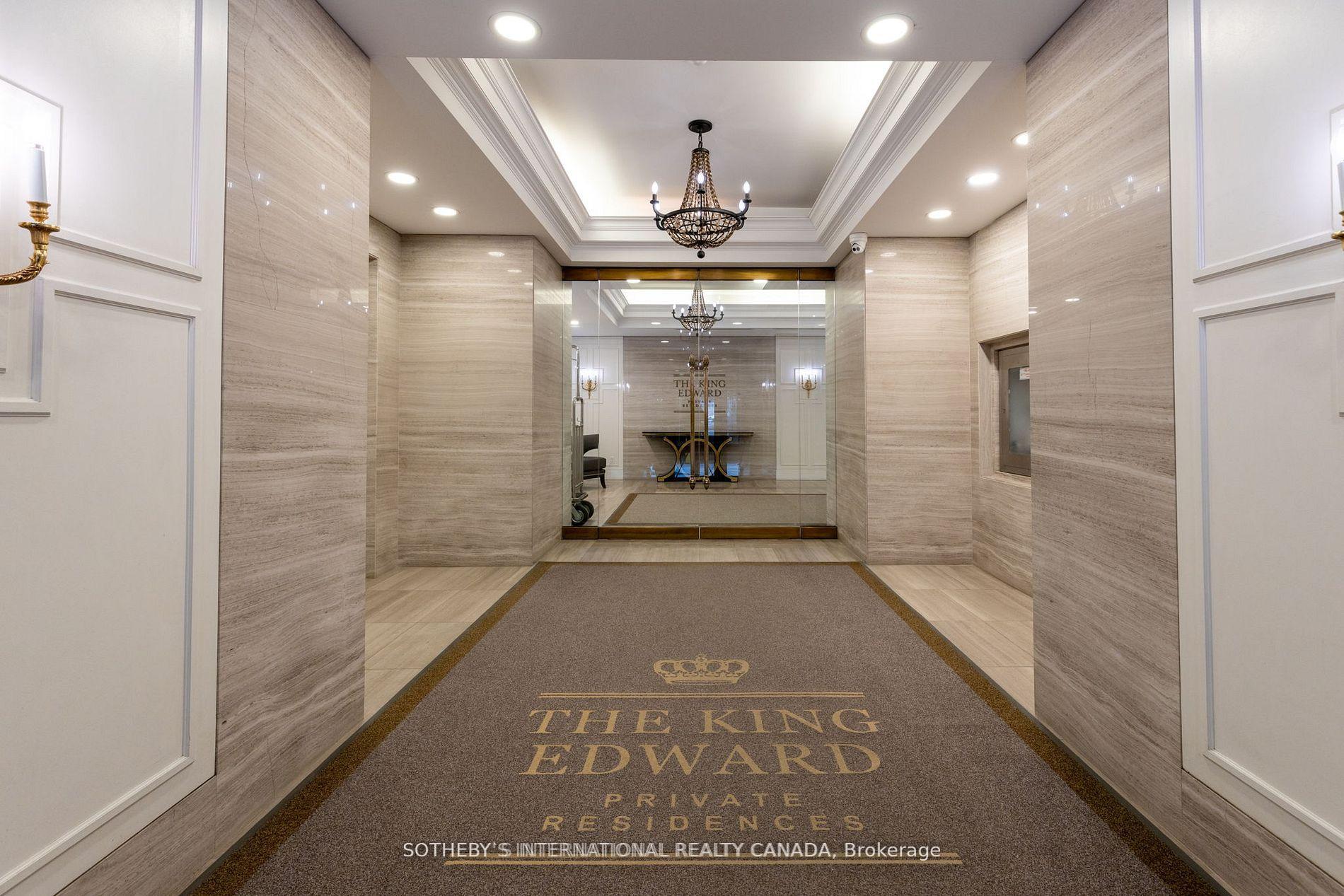 22 Leader Lane 325