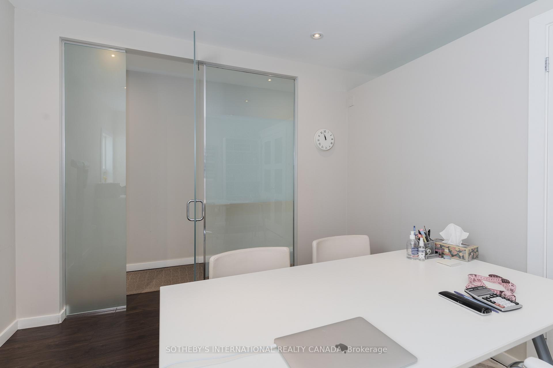1961 Avenue Road 2nd Fl