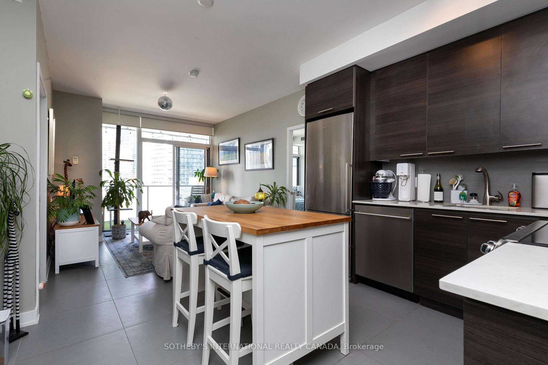 1 Market Street 1215