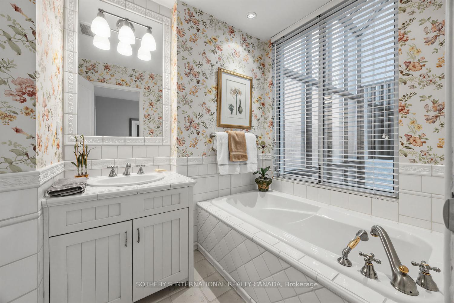 473 Spadina Road