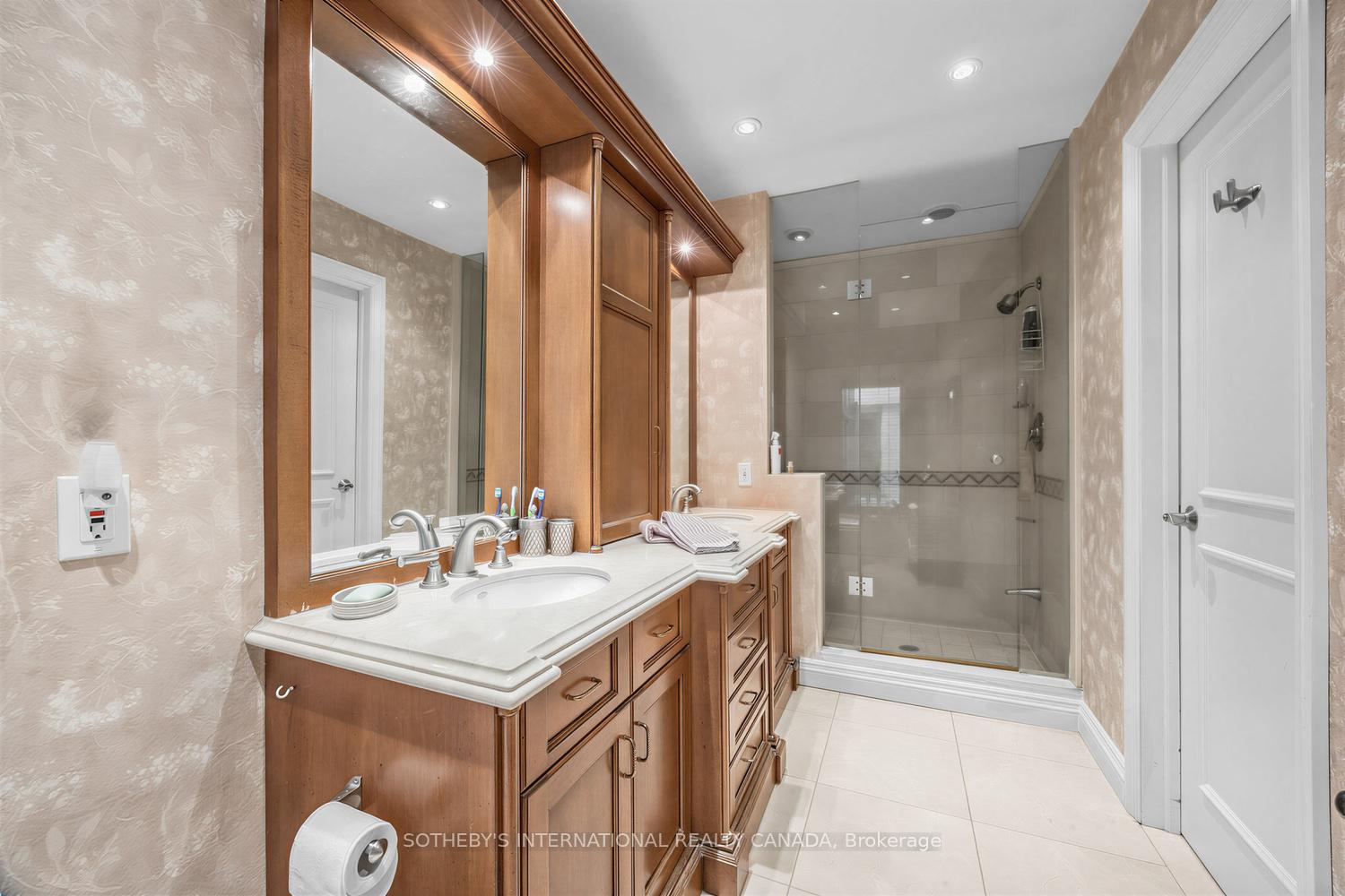 473 Spadina Road