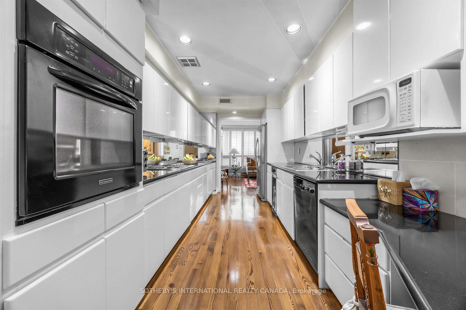 473 Spadina Road