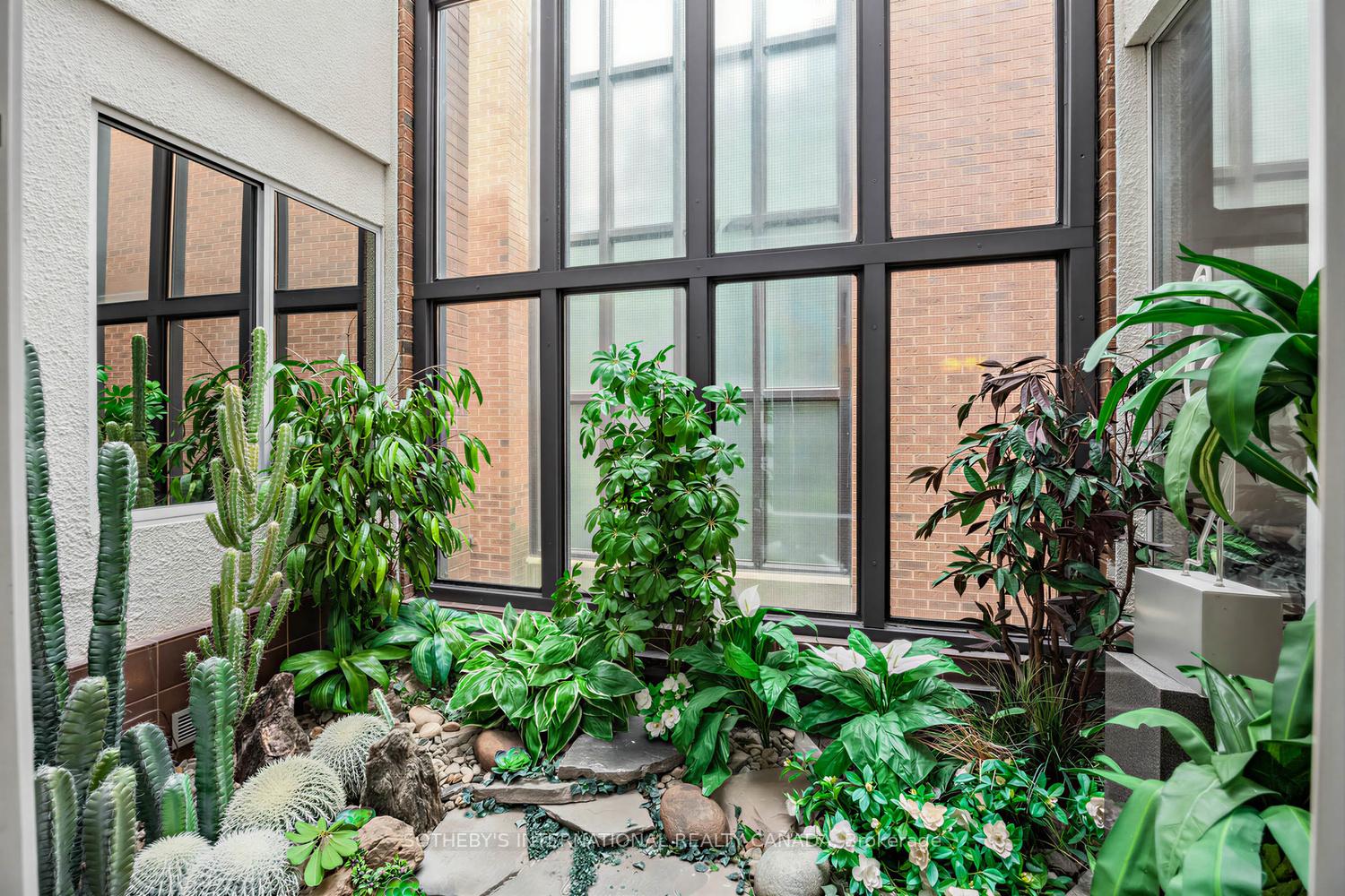 473 Spadina Road