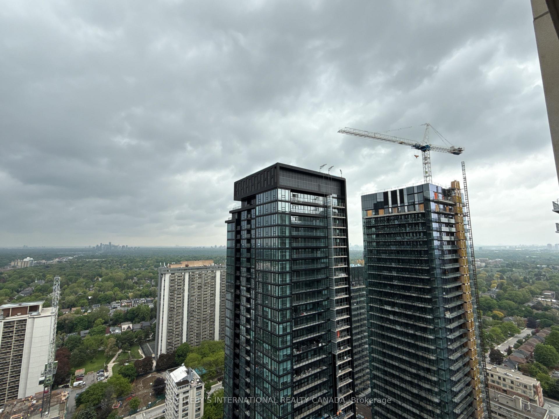 200 Redpath Avenue 3608