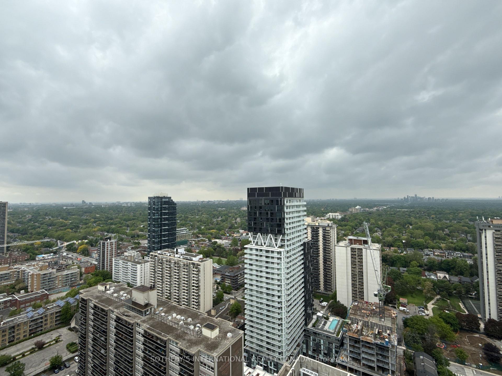 200 Redpath Avenue 3608