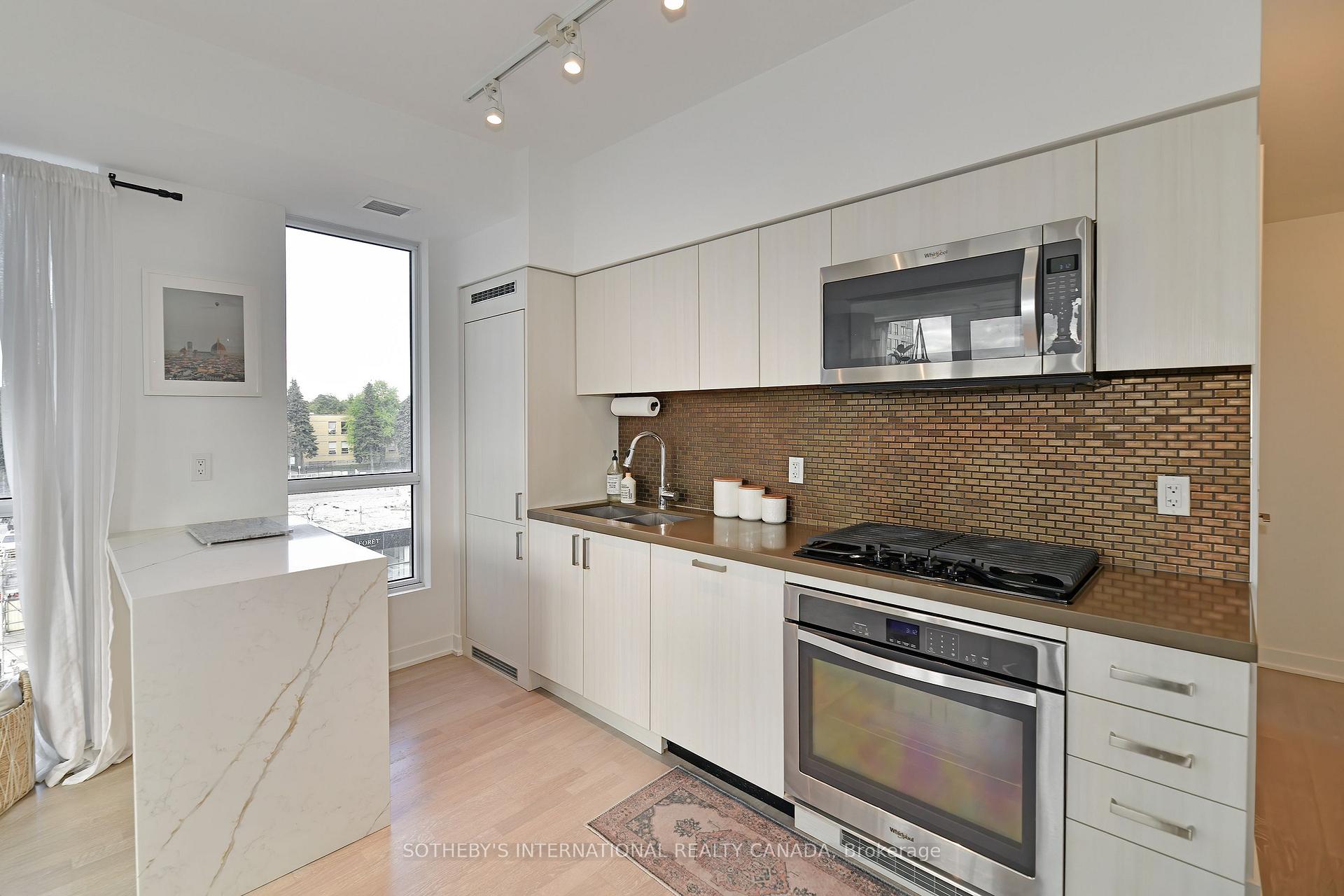 501 St Clair Avenue W 326