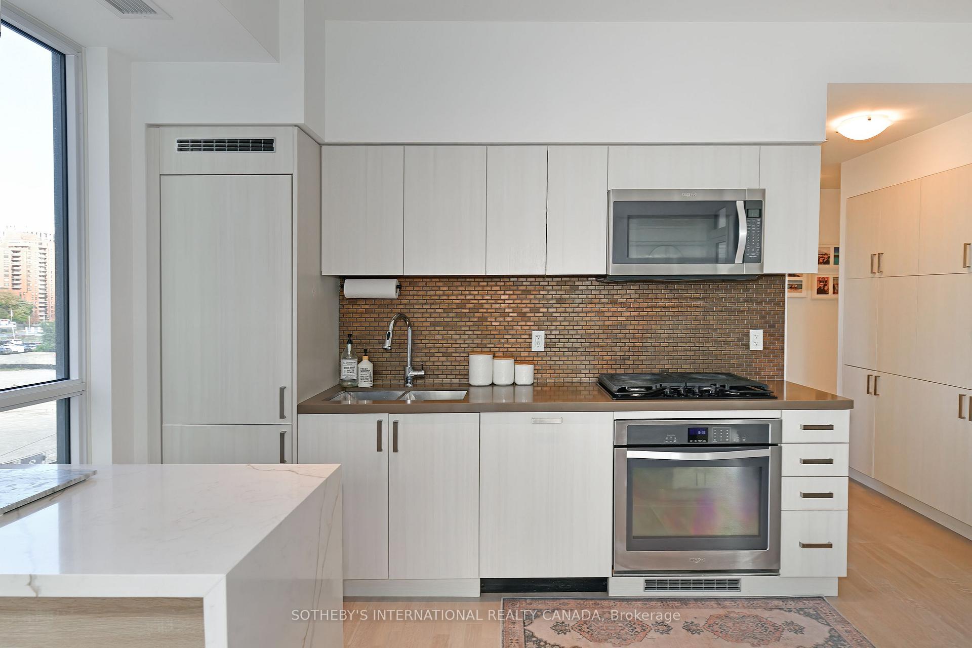 501 St Clair Avenue W 326