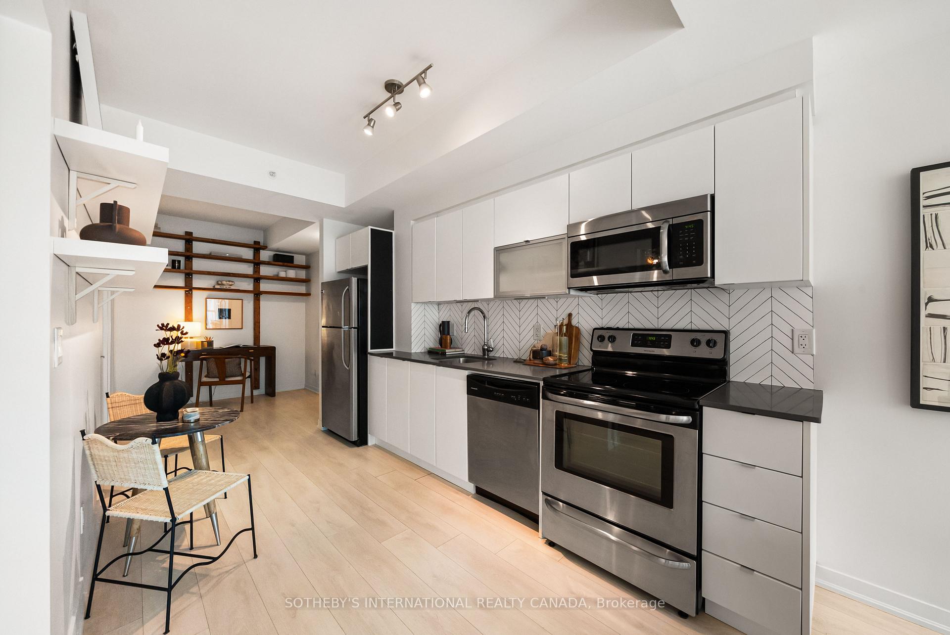 150 East Liberty Street 1405