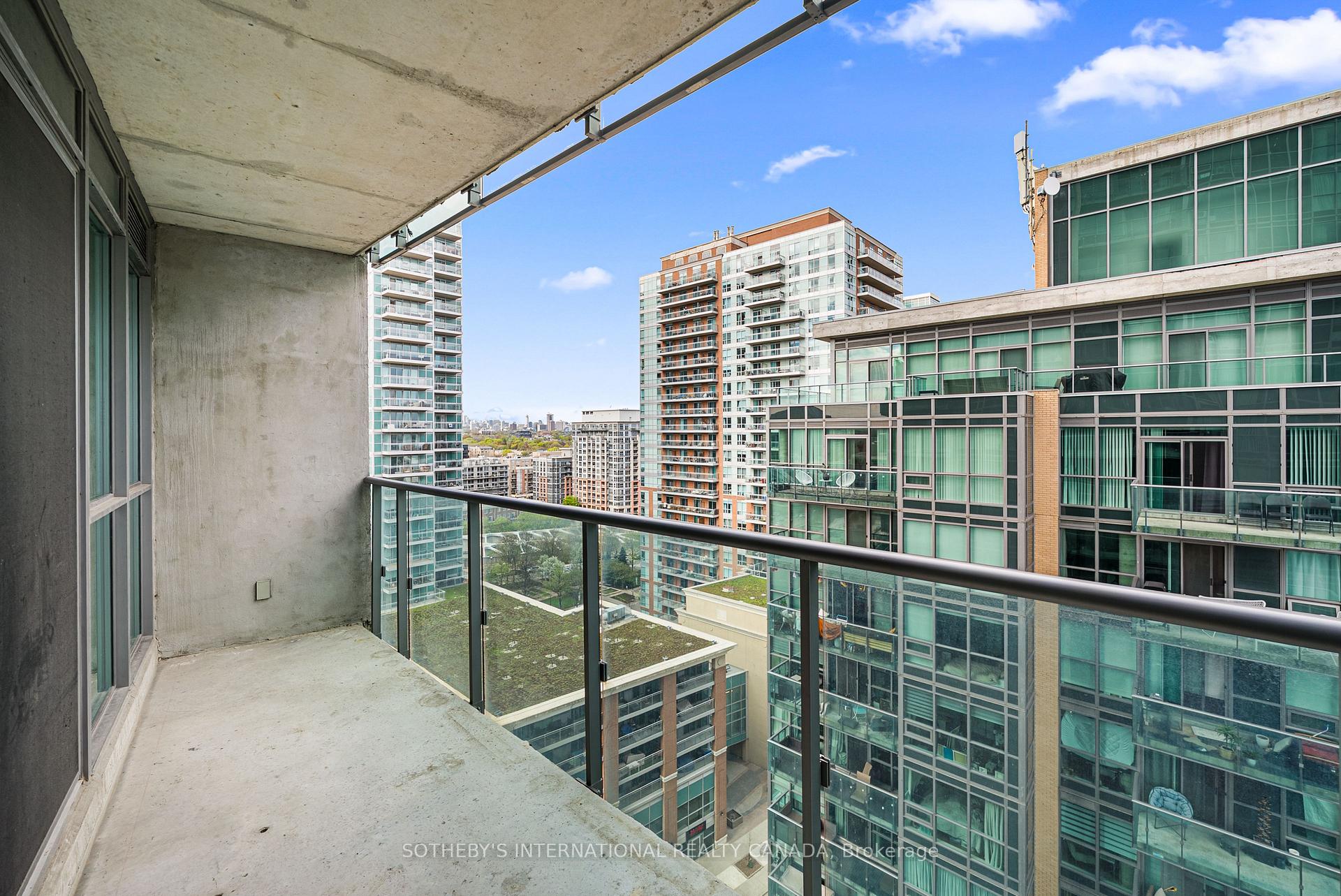 150 East Liberty Street 1405