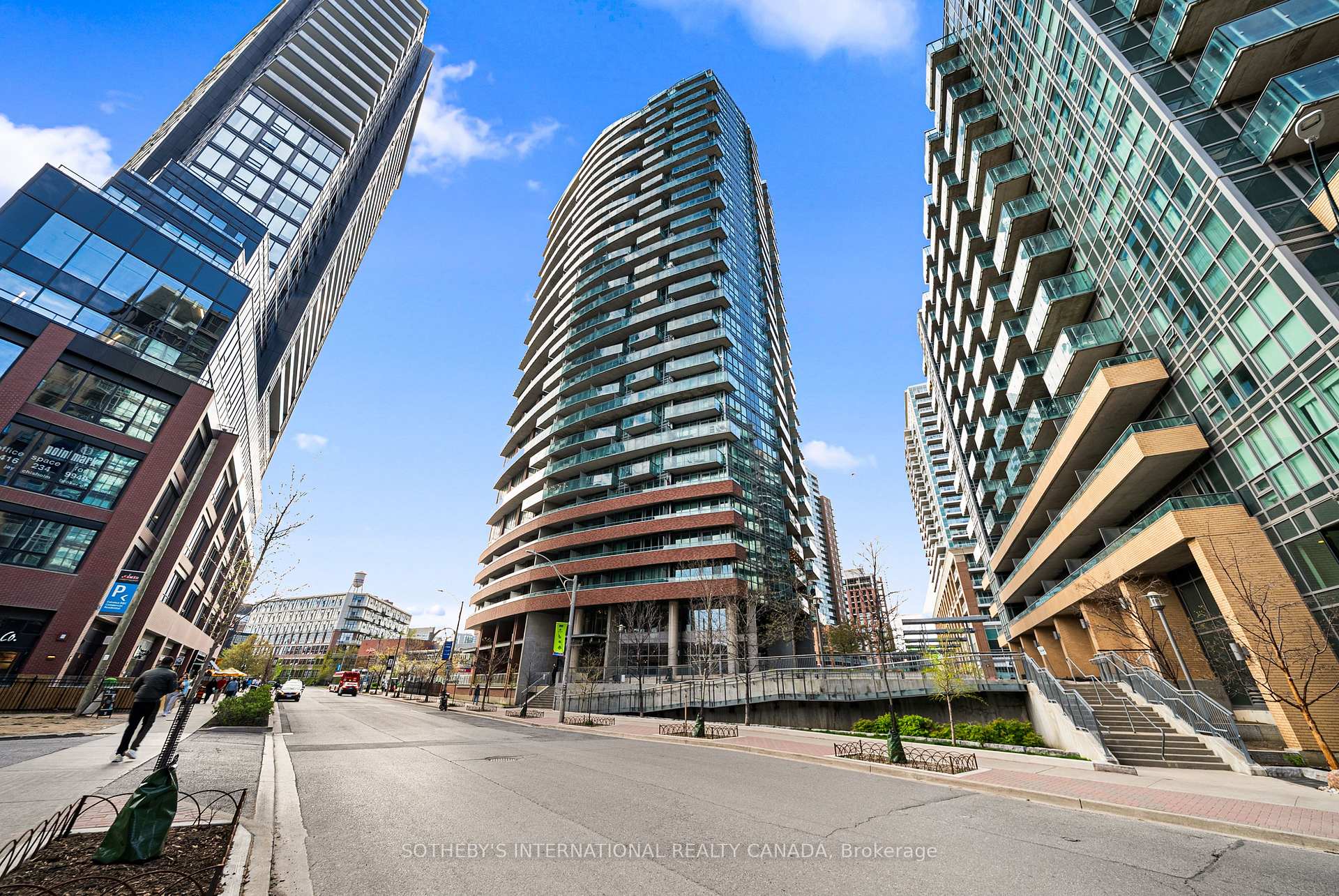 150 East Liberty Street 1405