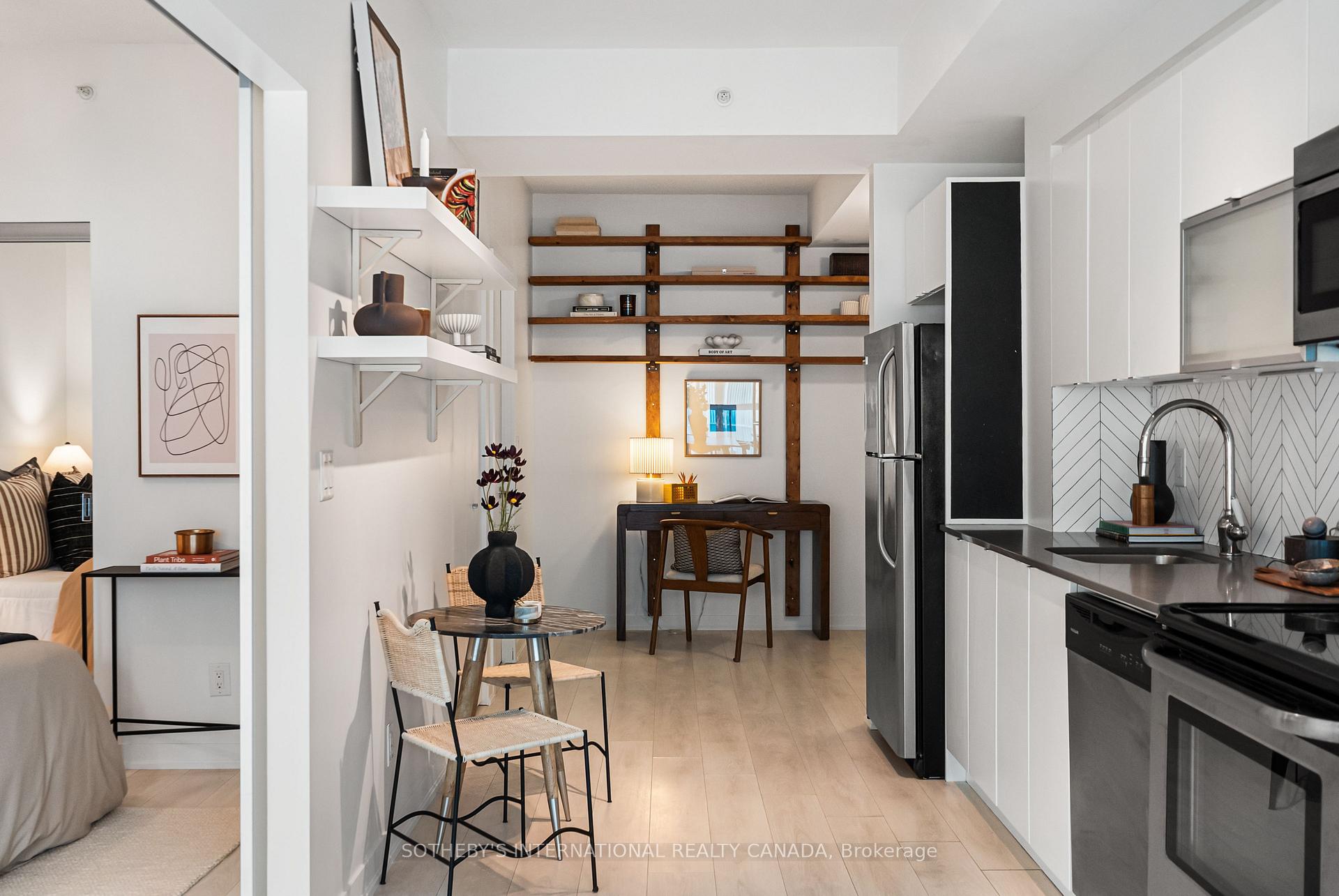 150 East Liberty Street 1405